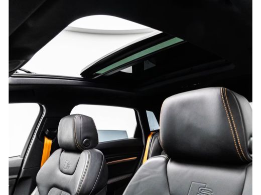 Audi e-tron 55 Quattro S-LINE 95 kWh (300kW/408pk) ** MATRIX, PANO, TREKH, ACC, B&O SOUND, HuD, 21-inch LMV *... ActivLease financial lease