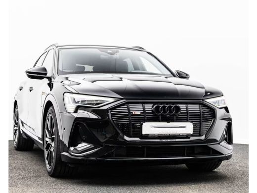 Audi e-tron 55 Quattro S-LINE 95 kWh (300kW/408pk) ** MATRIX, PANO, TREKH, ACC, B&O SOUND, HuD, 21-inch LMV *... ActivLease financial lease