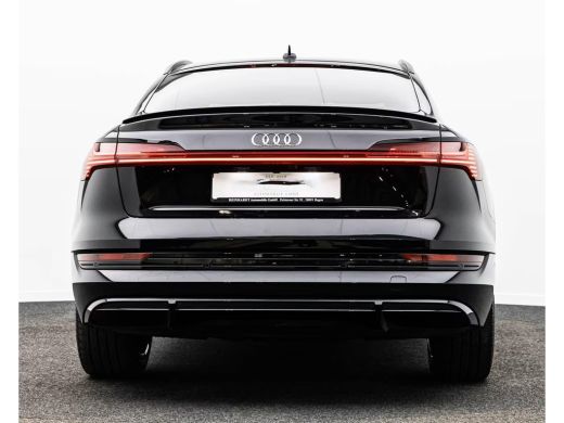 Audi e-tron 55 Quattro S-LINE 95 kWh (300kW/408pk) ** MATRIX, VIRTUAL SPIEGEL, LEDER, PANO, TREKH, 21-inch LM... ActivLease financial lease