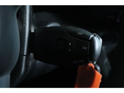 Citroën Berlingo 1.5 BlueHDI Club XL | Cruise Control | Trekhaak | Carplay | Sensoren | Airco | Betimmering ActivLease financial lease