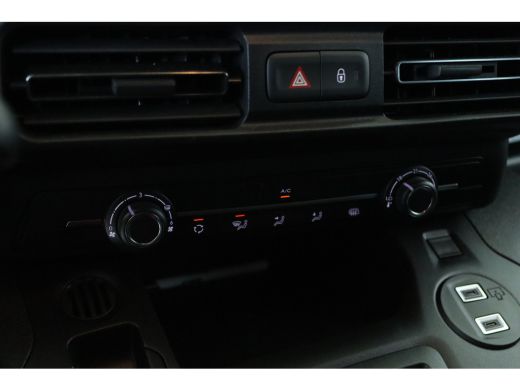 Citroën &euml;-Berlingo 136 Flex Crewcab L2 50 kWh | Cruise Control | 5-Zits | Sensoren | Navigatie | Carplay | Airco ActivLease financial lease