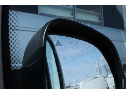 Citroën Jumper 2.2 BlueHDi 140 S&S L3H2 3.5t Zwaar | Cruise Control | Camera | Betimmering | Trekhaak | Navi | C... ActivLease financial lease