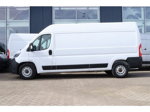 Citroën Jumper 2.2 BlueHDi 140 S&S L3H2 3.5t Zwaar | Cruise Control | Camera | Betimmering | Trekhaak | Navi | C... ActivLease financial lease