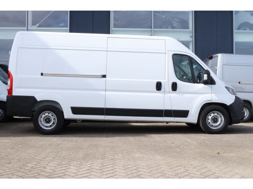 Citroën Jumper 2.2 BlueHDi 140 S&S L3H2 3.5t Zwaar | Cruise Control | Camera | Betimmering | Trekhaak | Navi | C... ActivLease financial lease