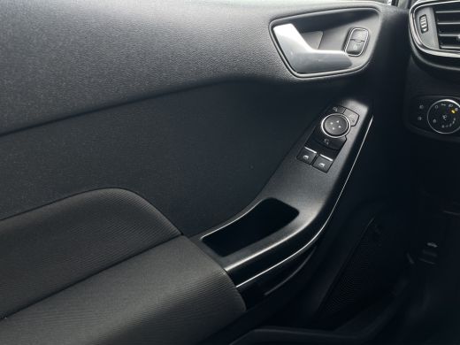 Ford Fiesta 1.0 EcoBoost Titanium | B&O audio | Camera | CarPlay | Adapt. Cruise | Voorruitverwarming ActivLease financial lease