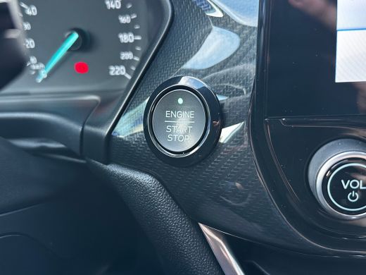 Ford Fiesta 1.0 ST-Line | STUUR, STOEL EN VOORRUITVERWARMING| NAVIGATIE + APPLE CARPLAY/ANDROID AUTO| KEYLESS... ActivLease financial lease