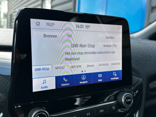 Ford Fiesta 1.0 ST-Line | STUUR, STOEL EN VOORRUITVERWARMING| NAVIGATIE + APPLE CARPLAY/ANDROID AUTO| KEYLESS... ActivLease financial lease