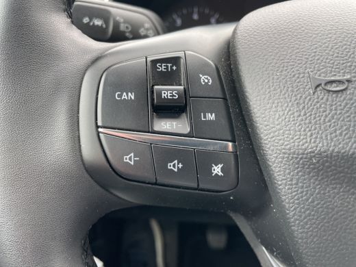 Ford Focus 1.0 EcoBoost Hybrid Titanium | Draadloos CarPlay | Groot scherm | Navi | Park Assist | Lane Keeping ActivLease financial lease