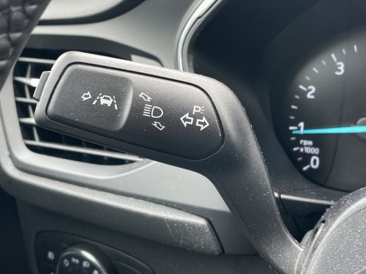 Ford Focus 1.0 EcoBoost Hybrid Titanium | Draadloos CarPlay | Groot scherm | Navi | Park Assist | Lane Keeping ActivLease financial lease