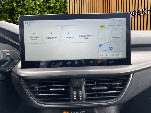 Ford Focus 1.0 EcoBoost Hybrid Titanium | Draadloos CarPlay | Groot scherm | Navi | Park Assist | Lane Keeping ActivLease financial lease