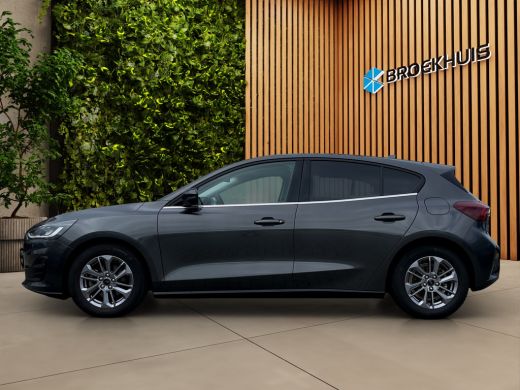 Ford Focus 1.0 EcoBoost Hybrid Titanium | Draadloos CarPlay | Groot scherm | Navi | Park Assist | Lane Keeping ActivLease financial lease