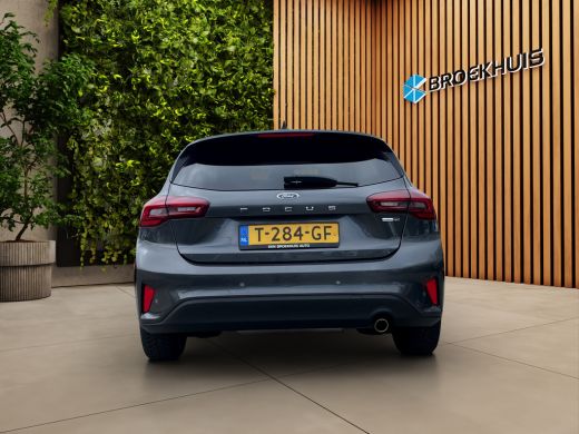 Ford Focus 1.0 EcoBoost Hybrid Titanium | Draadloos CarPlay | Groot scherm | Navi | Park Assist | Lane Keeping ActivLease financial lease