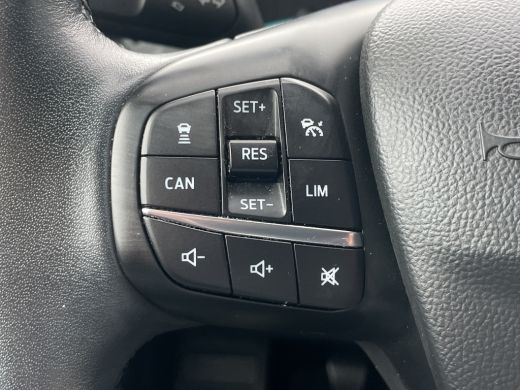 Ford Focus 1.0 EcoBoost Hybrid Trend Edition Business | Trekhaak | Camera | Adaptive Cruise | DAB ActivLease financial lease