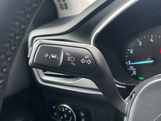 Ford Focus 1.0 EcoBoost Hybrid Trend Edition Business | Trekhaak | Camera | Adaptive Cruise | DAB ActivLease financial lease