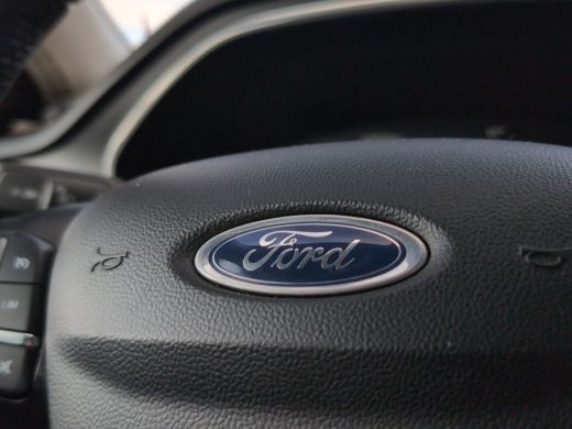 Ford Focus Wagon 1.0 Titanium Business | Cruise Control | Bluetooth | Navi | trekhaak | ActivLease financial lease