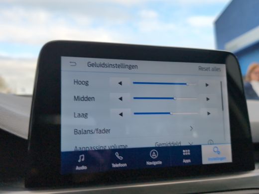 Ford Focus Wagon 1.0 Titanium Business | Cruise Control | Bluetooth | Navi | trekhaak | ActivLease financial lease