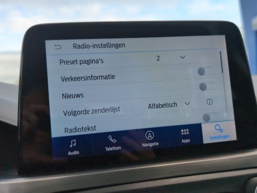 Ford Focus Wagon 1.0 Titanium Business | Cruise Control | Bluetooth | Navi | trekhaak | ActivLease financial lease