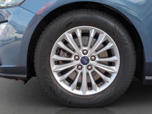 Ford Focus Wagon 1.0 Titanium Business | Cruise Control | Bluetooth | Navi | trekhaak | ActivLease financial lease