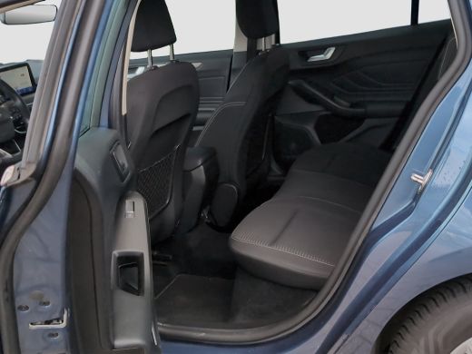 Ford Focus Wagon 1.0 Titanium Business | Cruise Control | Bluetooth | Navi | trekhaak | ActivLease financial lease