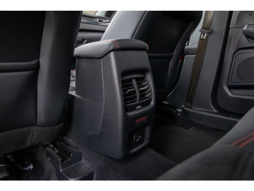 Ford Kuga 1.5 EcoBoost ST-Line X | Achterbank verwarmd | Apple Carplay/Android Auto|telefoonintegratie prem... ActivLease financial lease