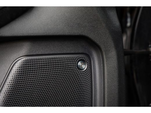 Ford Kuga 2.5 PHEV ST-Line X | Wegklap Trekhaak | Adap cruise | 360 camera | B&O audio | Head-up | Stuur/st... ActivLease financial lease