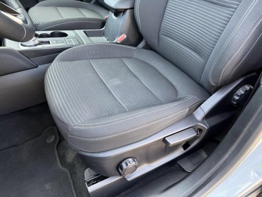 Ford Kuga 2.5 PHEV Titanium | All Seasonbanden | Achteruitrijcamera | Navigatie | ActivLease financial lease