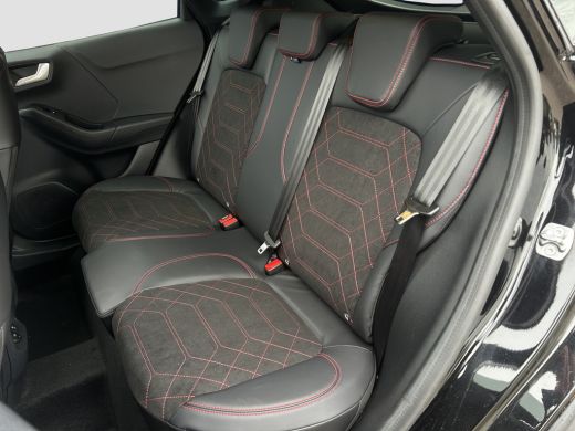 Ford Puma 1.0 Hybrid ST-Line X | Org. NL | Pano | Winter Pack | Adap. Cruise | 19 inch | Achteruitrijcamera... ActivLease financial lease