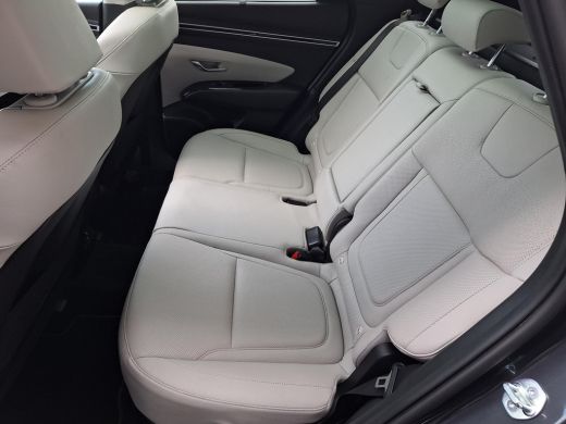 Hyundai Tucson 1.6 T-GDI HEV Premium Sky | Panoramisch schuif/kantel dak | Apple Carplay/Android Auto | Stoelver... ActivLease financial lease