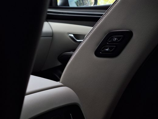 Hyundai Tucson 1.6 T-GDI HEV Premium Sky | Panoramisch schuif/kantel dak | Apple Carplay/Android Auto | Stoelver... ActivLease financial lease