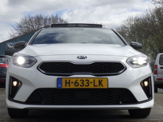 Kia Ceed 1.0 T-GDi GT-Line, Pano, Camera, Carplay, Zeer Compleet! ActivLease financial lease