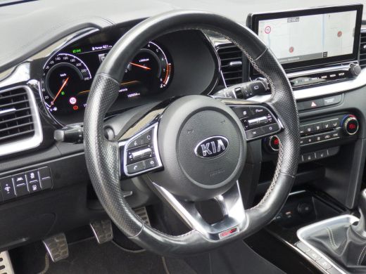 Kia Ceed 1.0 T-GDi GT-Line, Pano, Camera, Carplay, Zeer Compleet! ActivLease financial lease