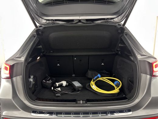 Mercedes-Benz GLA 250 e AMG Limited Business Solution (Plug-In) (INCL-BTW) Aut. *PANO | LEATHER-MICROFIBRE | MEMORY... ActivLease financial lease