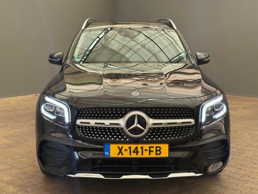 Mercedes-Benz 200-klasse 200 AMG Line Camera | Parkeersensoren | Alcantara/Leder | LED | Keyless | Navigatie | Elek. Achte... ActivLease financial lease