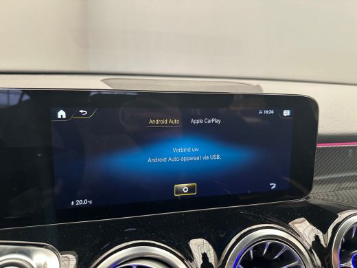 Mercedes-Benz 200-klasse 200 AMG Line Camera | Parkeersensoren | Alcantara/Leder | LED | Keyless | Navigatie | Elek. Achte... ActivLease financial lease