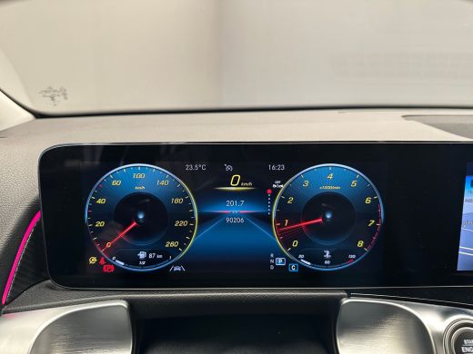 Mercedes-Benz 200-klasse 200 AMG Line Camera | Parkeersensoren | Alcantara/Leder | LED | Keyless | Navigatie | Elek. Achte... ActivLease financial lease