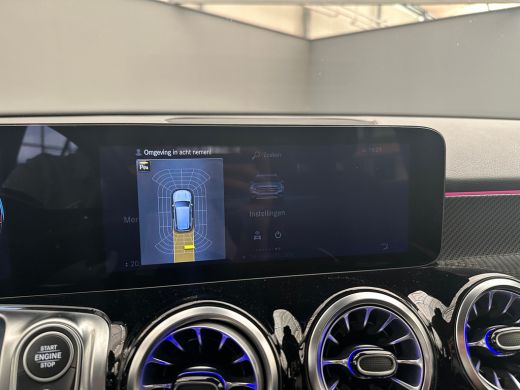 Mercedes-Benz 200-klasse 200 AMG Line Camera | Parkeersensoren | Alcantara/Leder | LED | Keyless | Navigatie | Elek. Achte... ActivLease financial lease