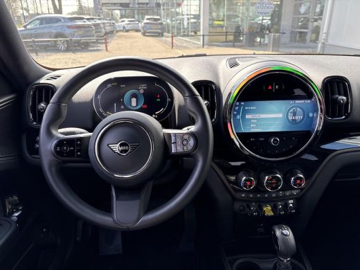 Mini Countryman 1.5 Cooper S E ALL4 Essential | Voorruitverwarming | Adaptive Cruise Control | Achteruitrijcamera... ActivLease financial lease