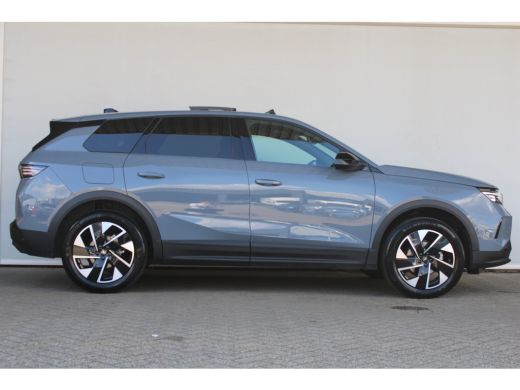 Opel Grandland 1.2 Turbo Hybrid Business Edition | Tot 8 Jaar garantie! | Camera | Ledere bekleding | Panoramada... ActivLease financial lease