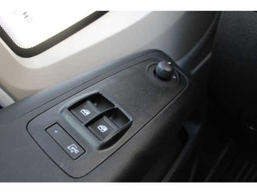 Opel Movano Electric L3 110 kWh | CAMERA | NAVI 10" | DRAADLOOS CARPLAY | BETIMMERING LAADRUIMTE | ActivLease financial lease