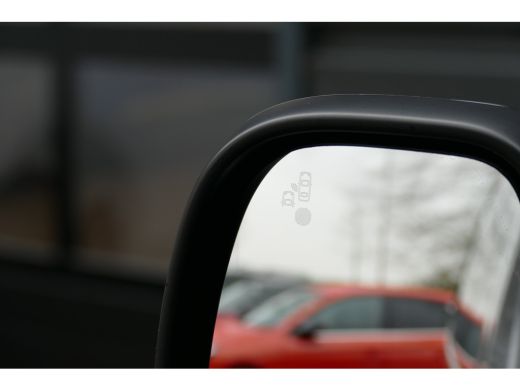 Opel Vivaro 2.0 CDTI 180PK L2H1 INNOVATION AUTOMAAT / NAVI / AIRCO / CAMERA / 17" LMV / KEYLESS / 3-ZITS / BL... ActivLease financial lease