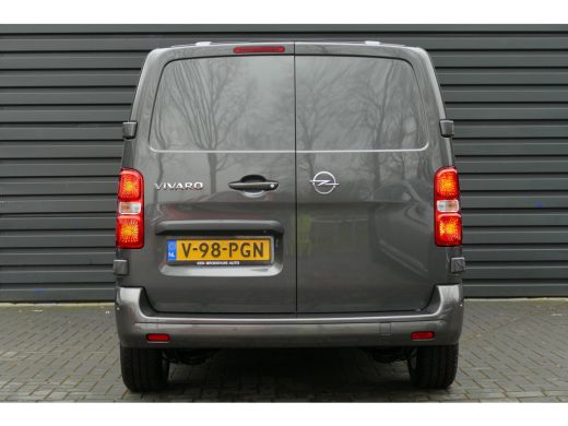 Opel Vivaro 2.0 CDTI 180PK L2H1 INNOVATION AUTOMAAT / NAVI / AIRCO / CAMERA / 17" LMV / KEYLESS / 3-ZITS / BL... ActivLease financial lease