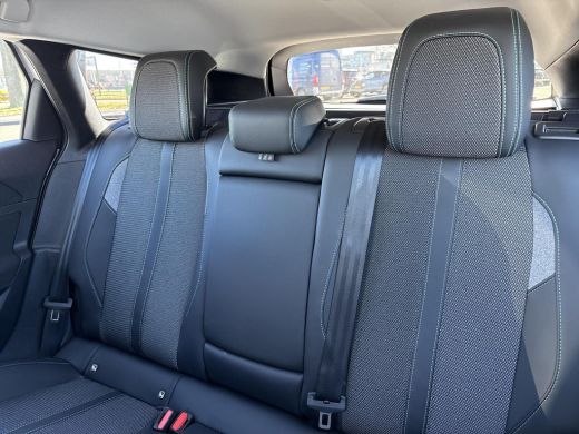 Peugeot 308 SW 1.6 Plug-in Hybrid 180 Active Pack Business ActivLease financial lease