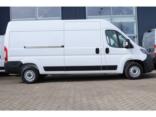 Peugeot Boxer 2.2 BlueHDi 140 S&S L3H2 3.5t | Cruise Control | Betimmering | Full-LED | Camera | Climate | Navi... ActivLease financial lease