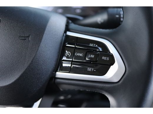 Peugeot Boxer 2.2 BlueHDi 140 S&S L3H2 3.5t | Cruise Control | Betimmering | Full-LED | Camera | Climate | Navi... ActivLease financial lease