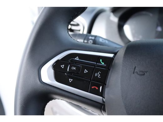 Peugeot Boxer 2.2 BlueHDi 140 S&S L3H2 3.5t | Cruise Control | Betimmering | Full-LED | Camera | Climate | Navi... ActivLease financial lease