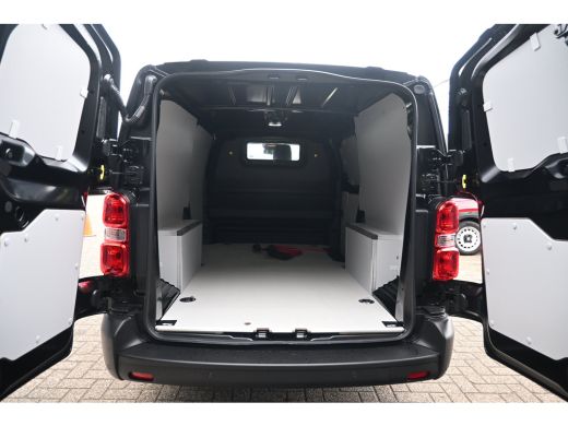 Peugeot e-Expert EV L3 75kWh 3 Fase DEMO-DEAL! | Betimmering | Navigatie | Dodehoek-Detectie | Achteruitrijcamera ... ActivLease financial lease