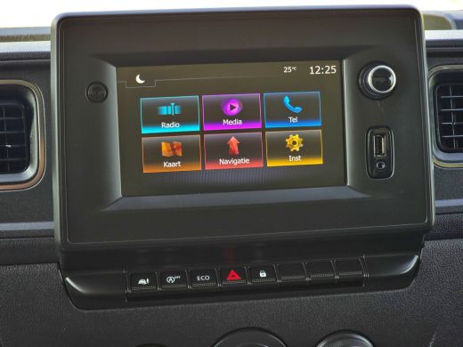 Renault Master T35 2.3 dCi Lowliner - 145 Pk - Euro 6 - Airco - Cruise Control - ParkeerCamera ActivLease financial lease