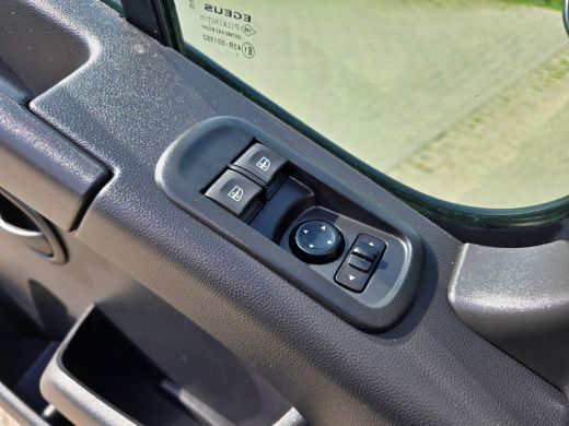 Renault Master T35 2.3 dCi Lowliner - 145 Pk - Euro 6 - Airco - Cruise Control - ParkeerCamera ActivLease financial lease