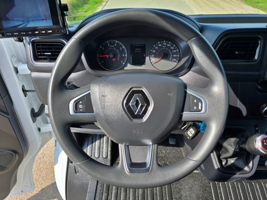 Renault Master T35 2.3 dCi Lowliner - 145 Pk - Euro 6 - Airco - Cruise Control - ParkeerCamera ActivLease financial lease