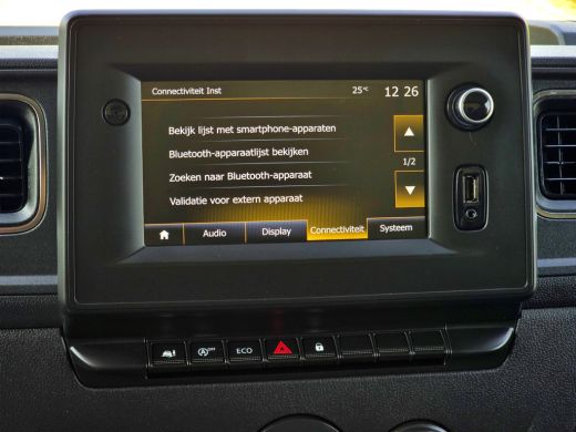 Renault Master T35 2.3 dCi Lowliner - 145 Pk - Euro 6 - Airco - Cruise Control - ParkeerCamera ActivLease financial lease